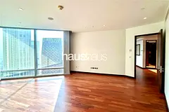 Vacant | High Floor | Opera + Lake View