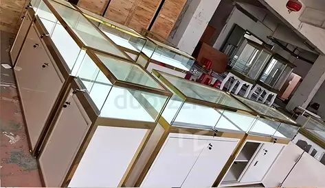 Jewelry Display Counter