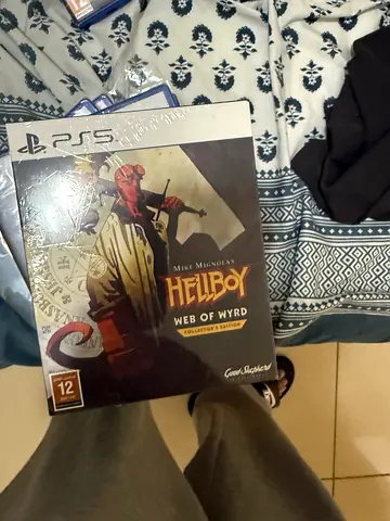 $% of War Ragnarök / The Hellboy Web of Wyrd - PS5 (sealed) - Collectors Edition box