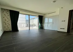 VACANT | BIG LAYOUT |MAIDS ROOM