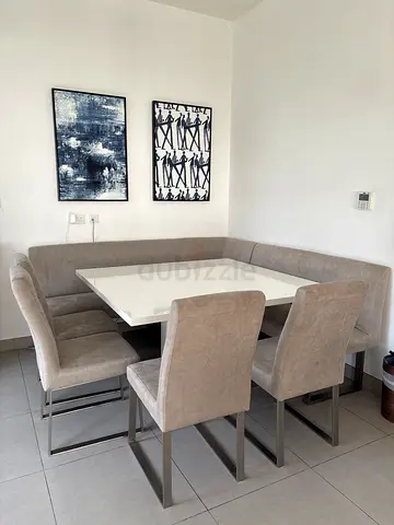 Compact dining set with upholstered bench and chairs - light grey