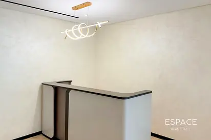 Vacant | Luxury Fit Out | Near Metro
