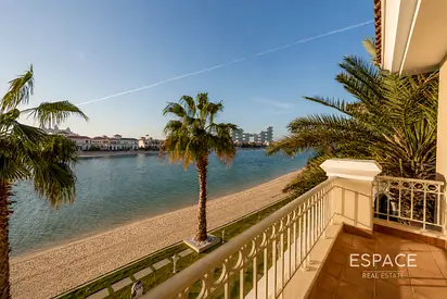 Atlantis View | 5 BR Atrium Extended Plot