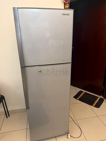 ثلاجة