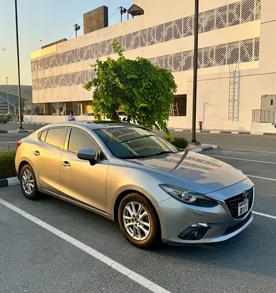 Mazda 3 2015 GCC Specs - Reliable  Efficient Sedan