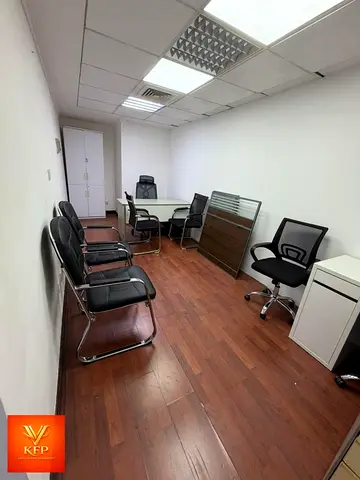 T0DAY H0T 0FFER 0FFICE AVAILABLE BIG WITH SEPRATE ENTRANCE READY T0 M0VE 0FFICE WITH EJARI