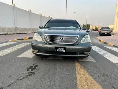 Lexus LS 430 2005 American Specs - Well Maintained Luxury Sedan