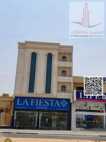 استوديو مع مطبخ منفصل في موقع مميز في الروضة 1.