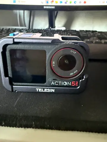 DJI Osmo Action 5 Pro with Telesin Metal Cage and Mini Grip - Bundle with warranty