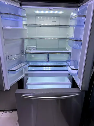 Free Delivery- SAMSUNG French Doors Fridge With Water Dispenser 90cm