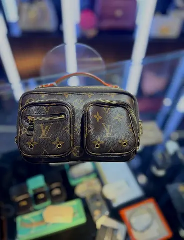 Louis Vuitton Monogram Small Double Pocket Crossbody/ Excellent Condition • Includes Dustbag