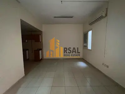 Specious Studio/Close Kitchen/Family Building/Near Fakhar Pakistan Resturtant
