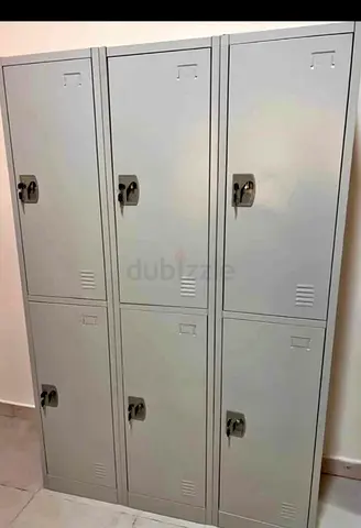Used c iron cabinets for sale pleas whatsapp
