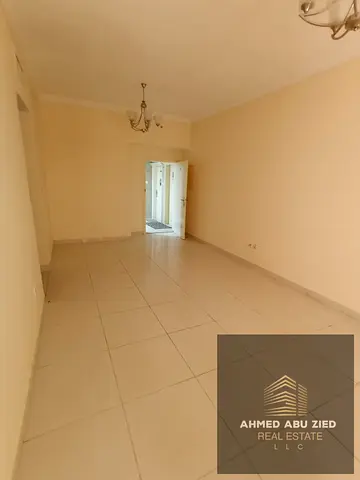 Two bedroom hall gym pool built in wardrobes spacious family friendly prime location