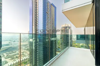 Close to Metro | Huge Balcony | Ready to Move-in