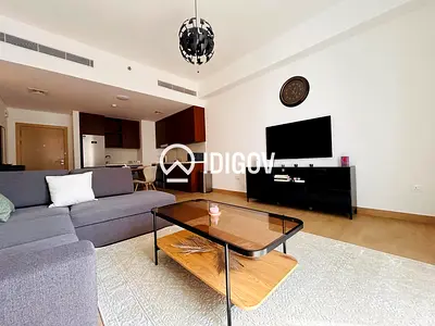 Vacant | Waterfront Living | Fully Furnished