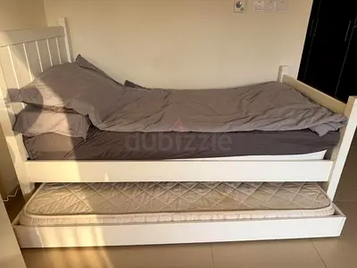 White Wooden Twin Trundle Bed with Two Mattresses