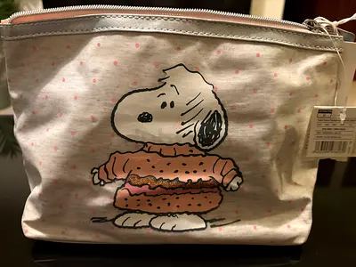 Snoopy Printed Cosmetic Pouch / Makeup Bag - New with Tag