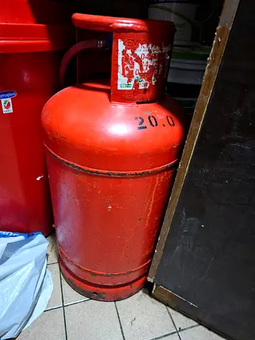 22kg Red LPG Gas Cylinder - Used