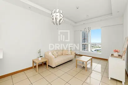 Fully Furnished | Renovated | Vacant 10th of May
