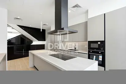 Exceptional Villa | Vacant | Private Pool