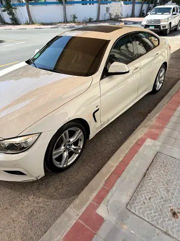 BMW 4-Series 420i 2017 - GCC Specs - Excellent Condition
