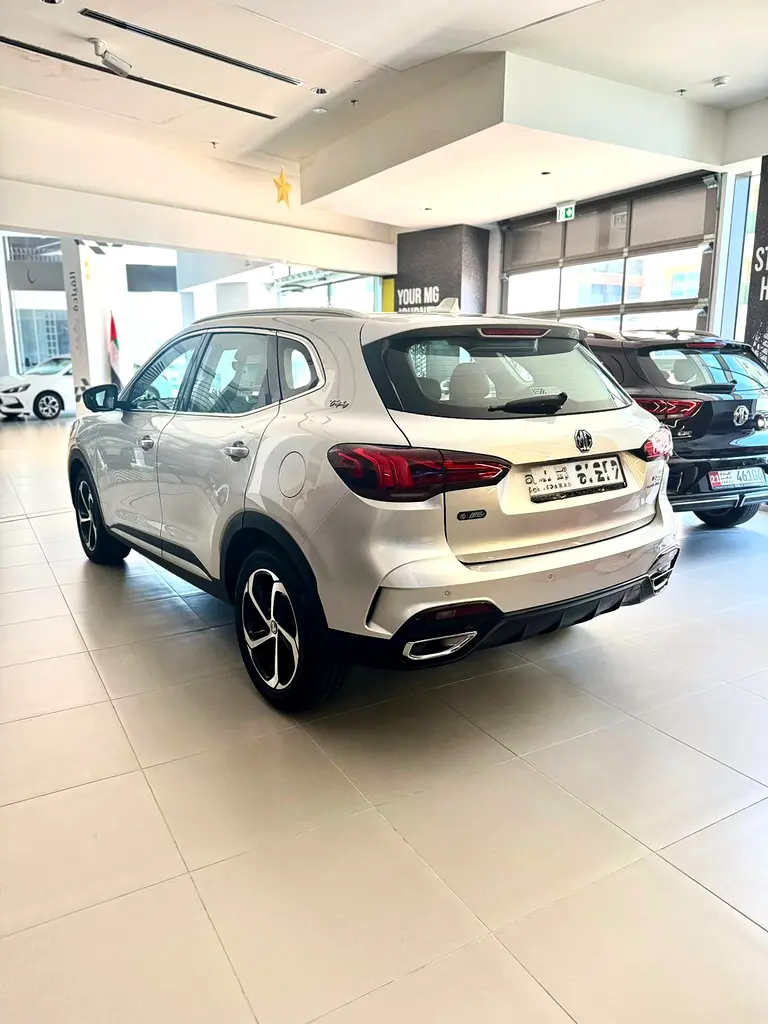 MG HS 2024