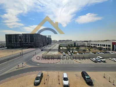 🏡 Premium 1BHK with Central AC & Balcony | Road Facing Building 🏡