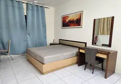 Furnished room near Metro station, Bur Dubai – Available for couples, single ladies, or men.