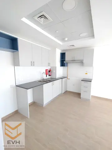 High Floor - Best Price - Best Maintained - Chiller Free