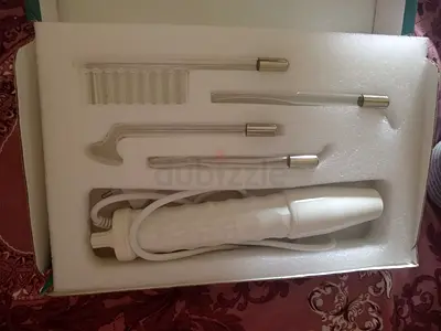 Handheld High-Frequency Beauty Device with Multiple Glass Electrodes - Unused
