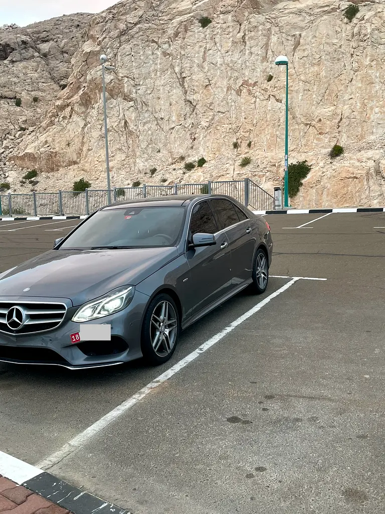 Mercedes-Benz E-Class 2016 — photo 1 of 13