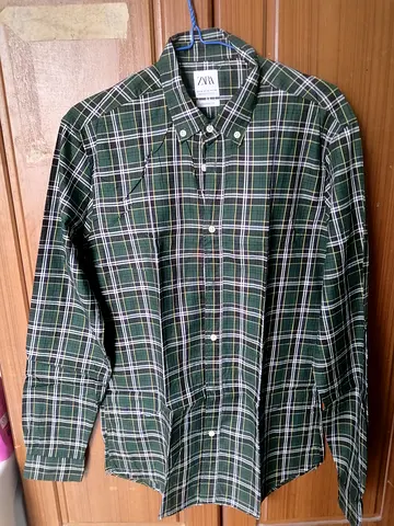 ZARA green plaid long-sleeve button-down shirt - M