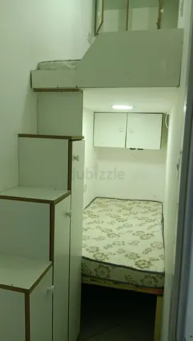 Partition available in burjuman exit -4