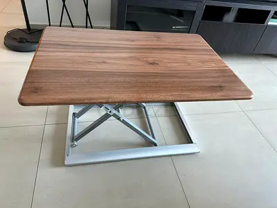 Adjustable Lift-Top Table / Laptop Table – Excellent Condition