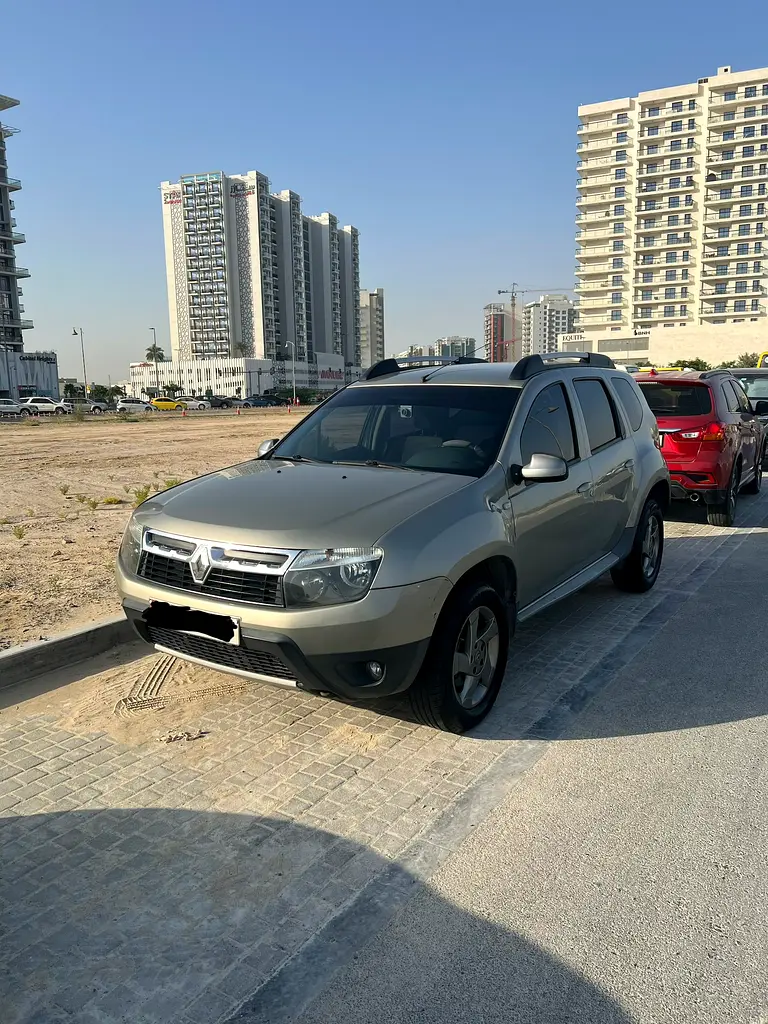 Renault Duster 2013 — photo 1 of 16