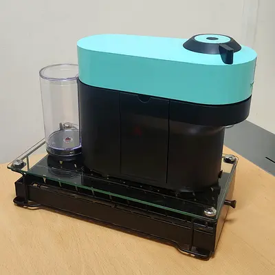 Nespresso Vertuo pop Aqua mint with pod holder, Lightly Used