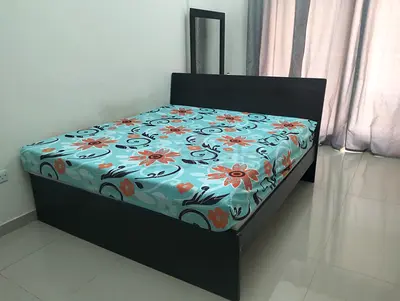 Queen coat 2*2 meter bed frame with mattress