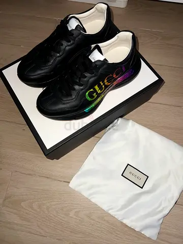 Gucci Shoes size 42