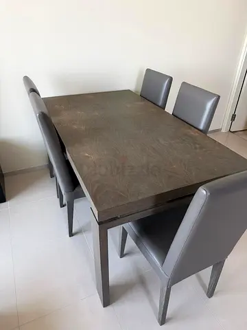Dinning table and chairs