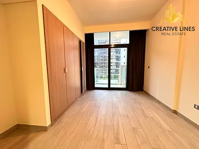 CHILLER FREE//VERY SPACIOUS//READY TO MOVE