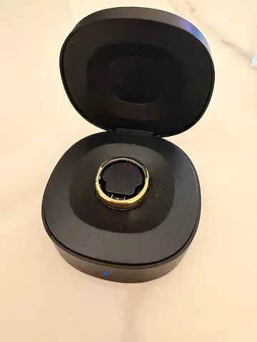 RingConn Smart Ring (including Charging Dock) - No subscription required
