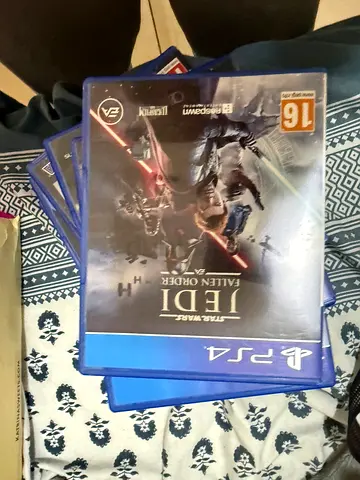 PS4 Games Bundle — Star Wars Jedi: Fallen Order + Others