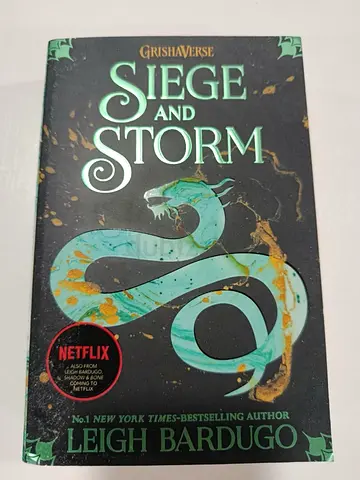 Siege and storm - Leigh Bardugo