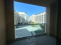 Beautiful Stylish Studio Community view with balcony