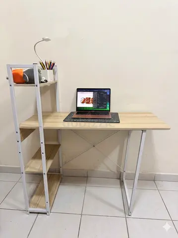 Computer table