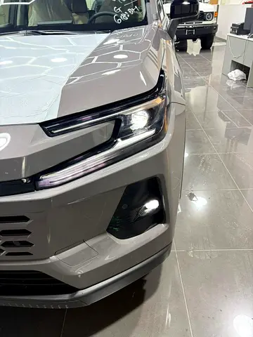 Toyota RAV4 XLE, миниатюра 18