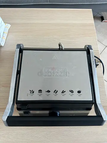 Black  Decker Electric Grill / Sandwich Press - Good Condition