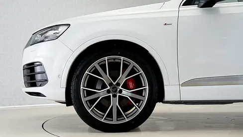 2018 AUDI Q7 缩略图 11