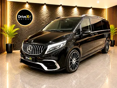 Mercedes-Benz V-Class V 250 2023 - GCC Specs - Low Mileage